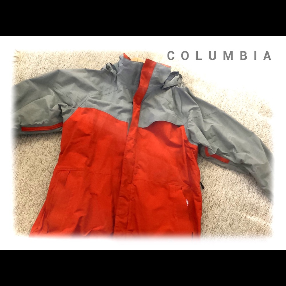 Outstanding Technical Jacket for Wnter Sports